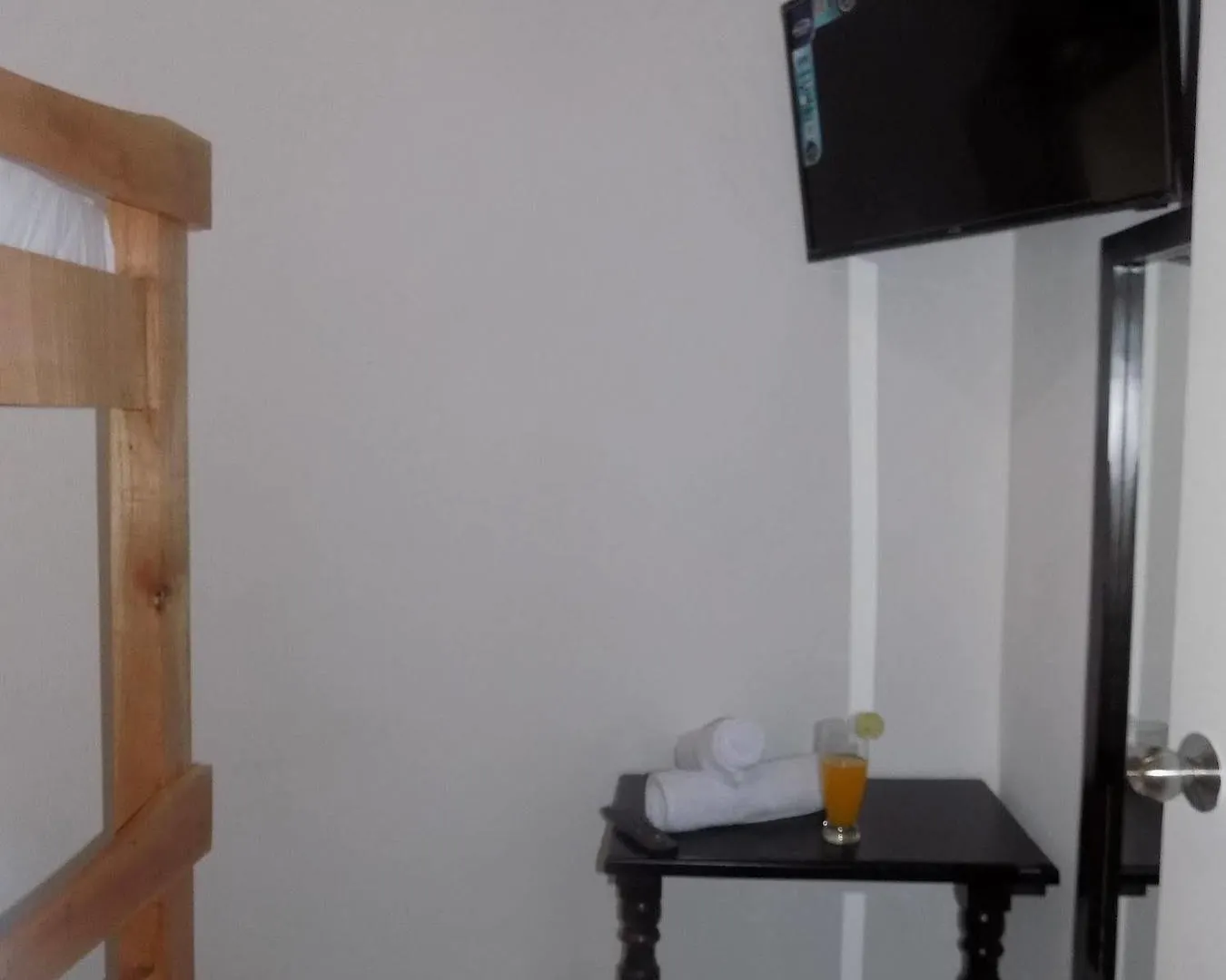 Art City Hostel 메딜린 0*,  콜롬비아